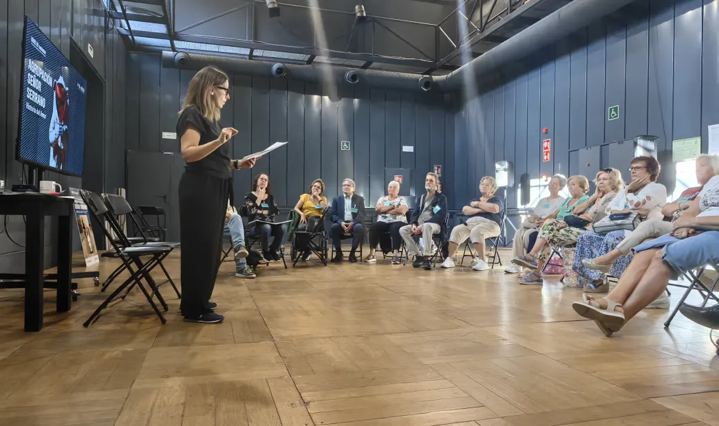 Escuela de Espectadores Sénior: Historia del Amor - Marta Ruiz