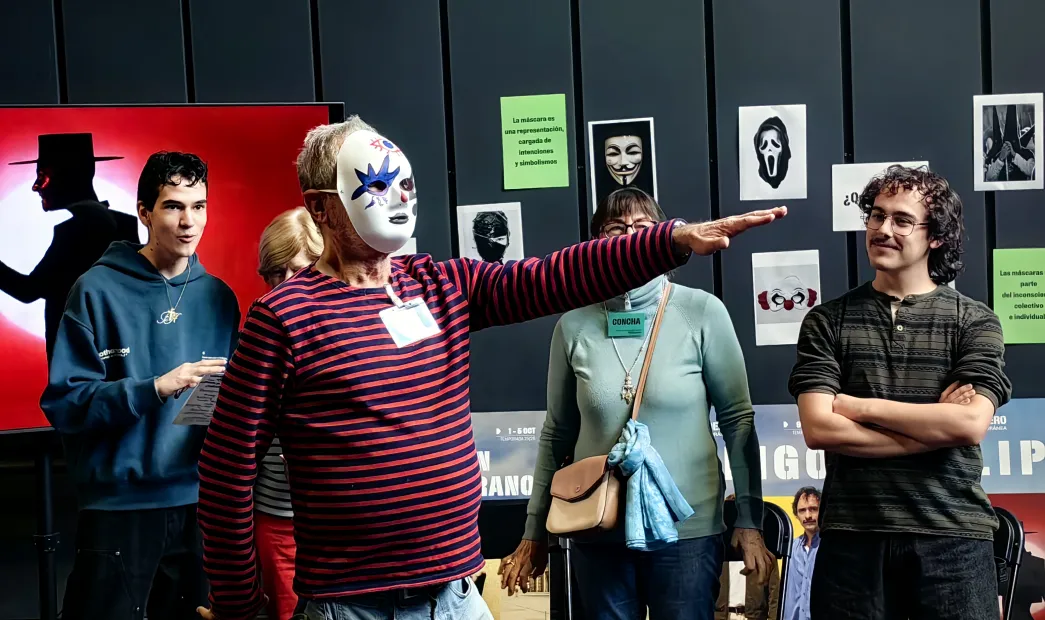 Escuela de espectadores Sénior: Eclipse