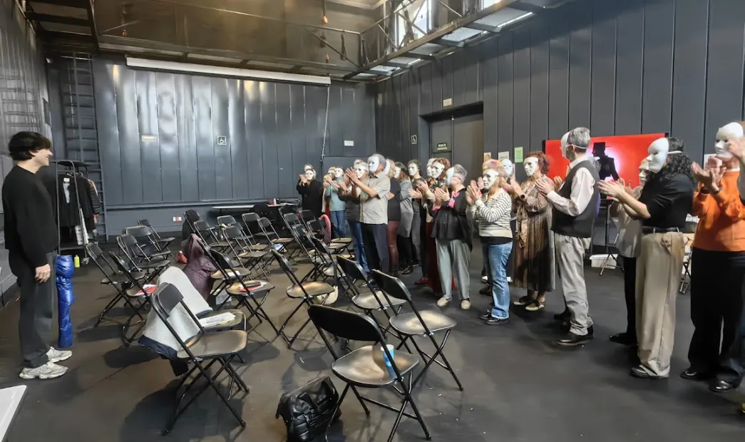 Escuela de espectadores Sénior: Eclipse