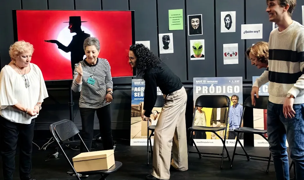 Escuela de espectadores Sénior: Eclipse