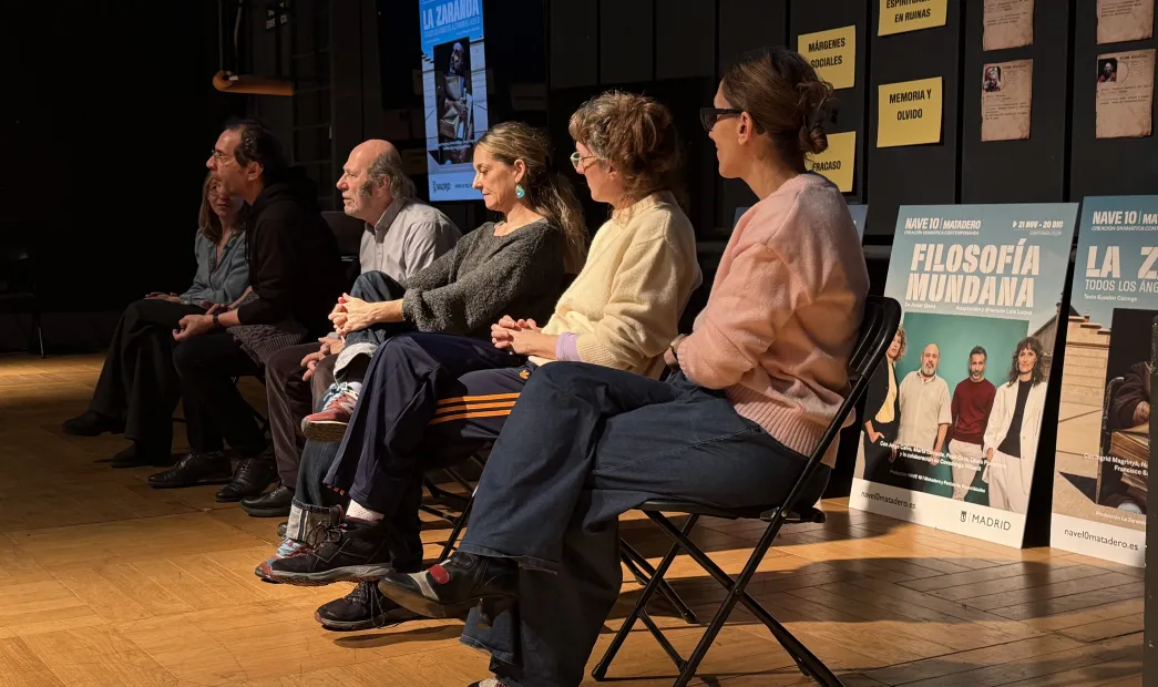 Escuela de Espectadores Sénior. Todos los ángeles alzaron el vuelo