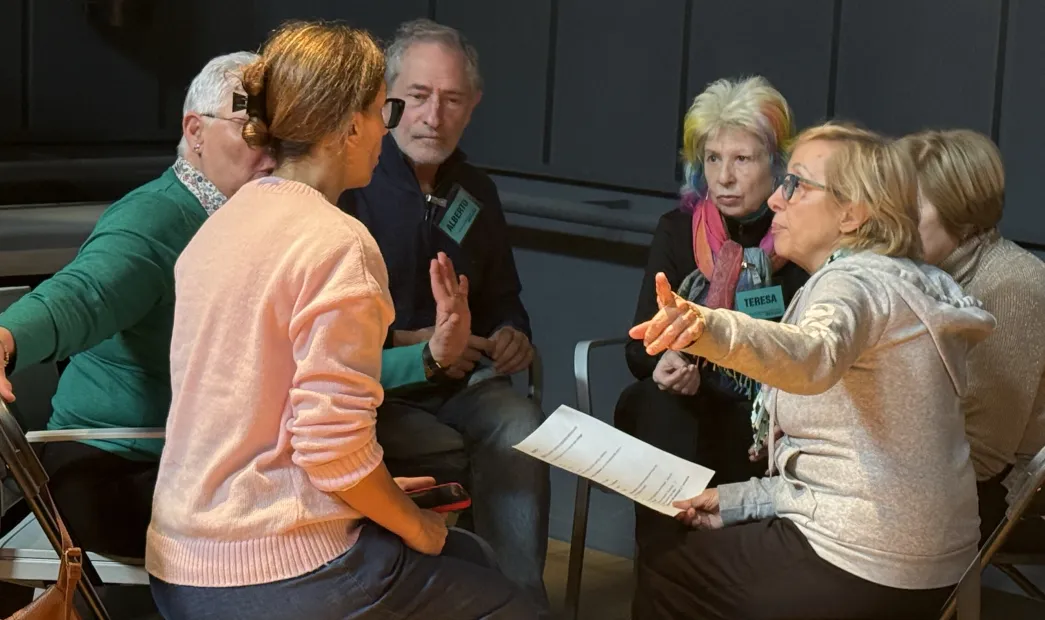 Escuela de Espectadores Sénior. Todos los ángeles alzaron el vuelo