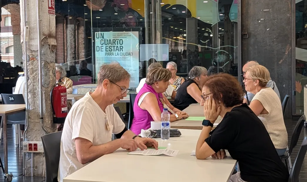 Taller-coloquio Escuela de Espectadores Sénior “Vendrán los alienígenas y tendrán tus ojos”