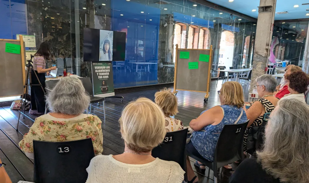 Taller-coloquio Escuela de Espectadores Sénior “Vendrán los alienígenas y tendrán tus ojos”