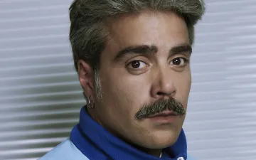 Vendrán los alienígenas y tendrán tus ojos (posados) ©Jesús Ugalde