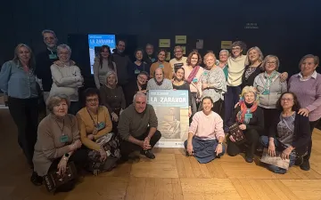 Escuela de Espectadores Sénior. Todos los ángeles alzaron el vuelo