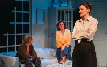 Tres noches en Ítaca 