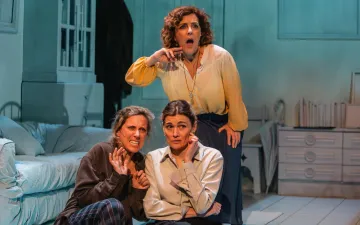 Tres noches en Ítaca 